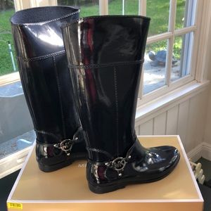 Navy Michael Kors tall rain boot.  Rubber, size 10